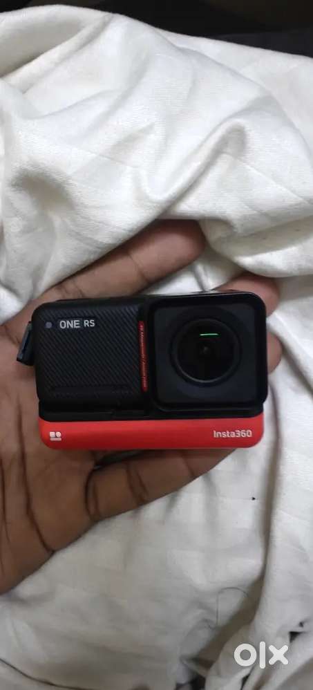 Insta360 rs