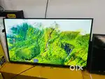 43inch freamlesss smart led tv brand new with 1 year warranty