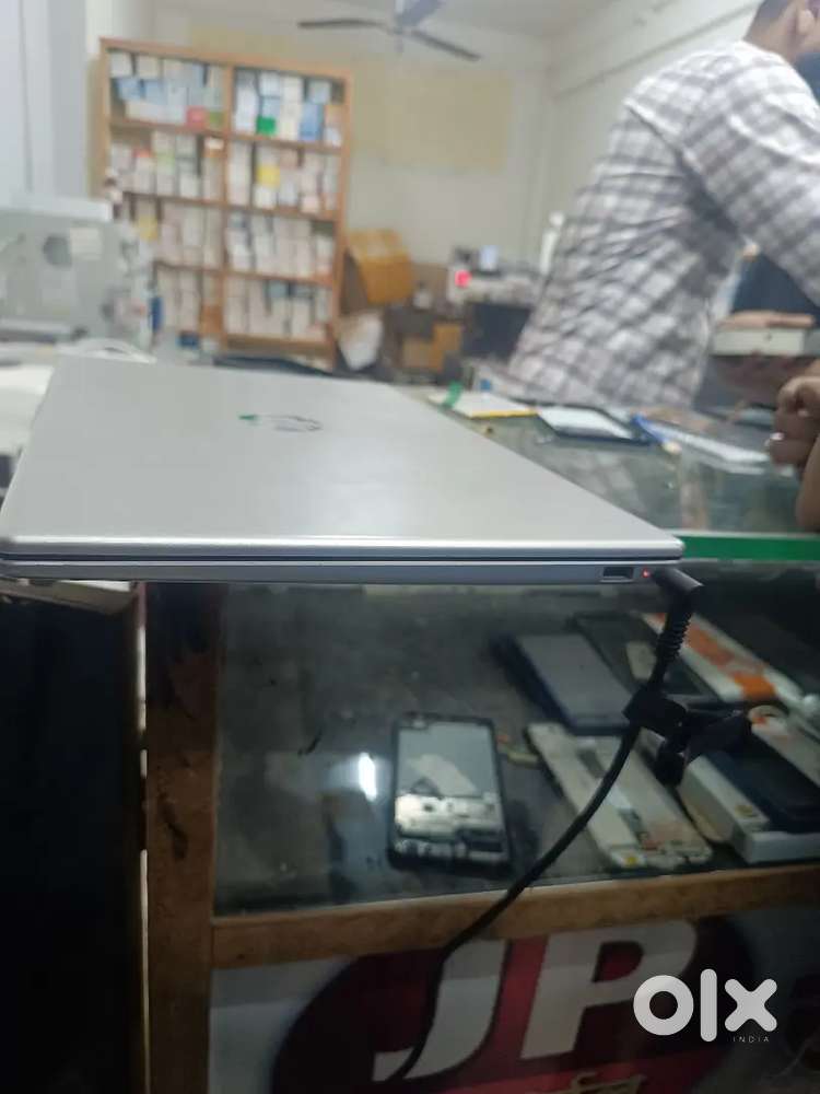 HP Laptop i3 QR903ST5