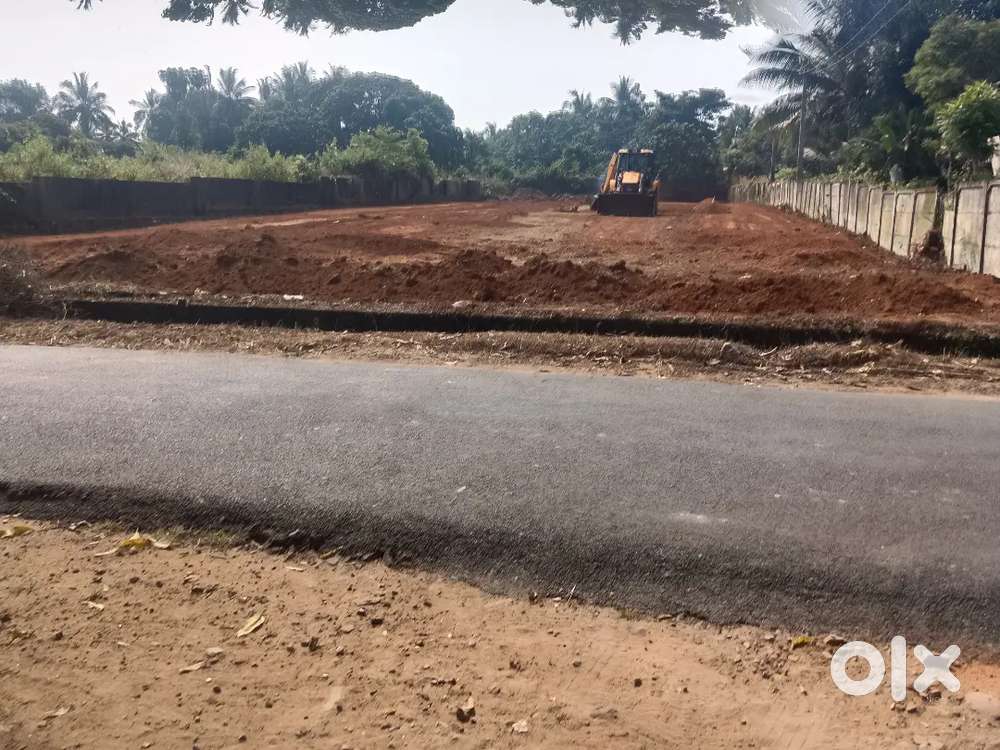 PONNORE 37 CENT( 8 ,6,5, 5.5 cents ) DEVELOPED PLOT FOR SALE