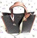 Michael Kors Maple Tote Bag (Purse)