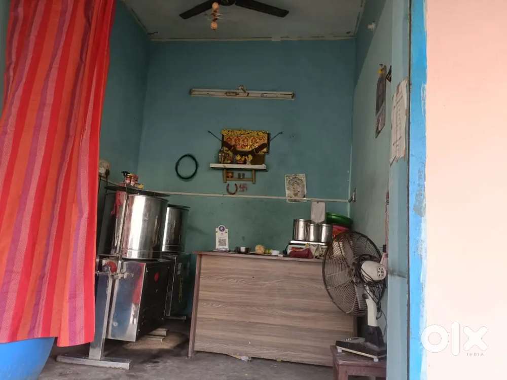 Shop for Sale – Running Business in Prime Condition