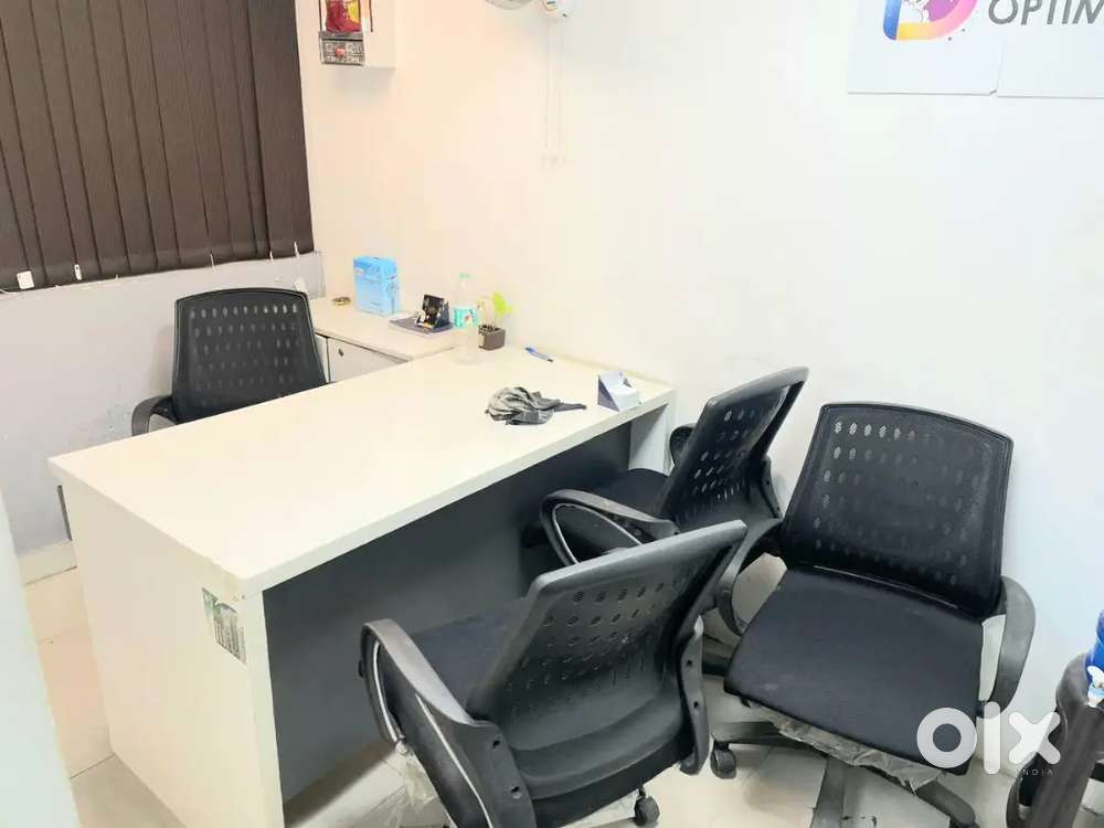 Fully furnished Luxury office space for rent