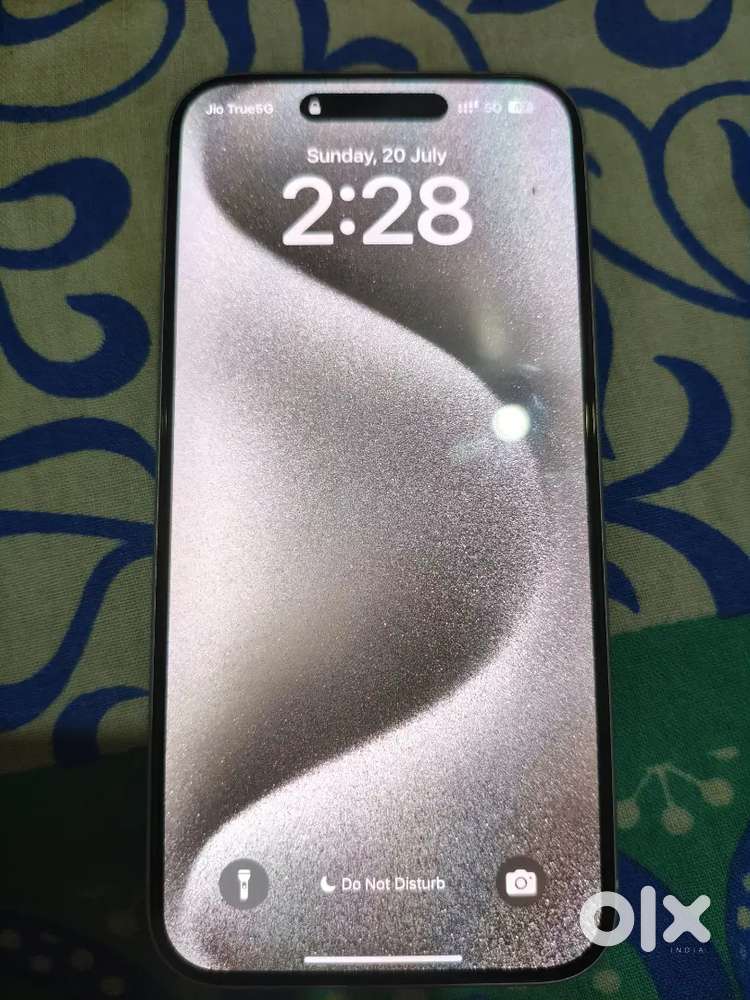 iPhone 15 Plus