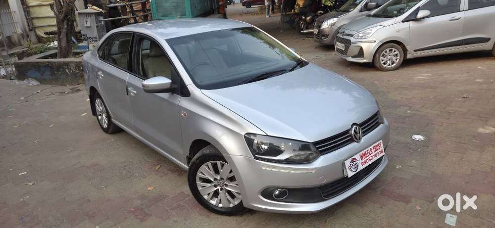Volkswagen Vento 1.6 Highline Plus 16 Alloy, 2015, Petrol