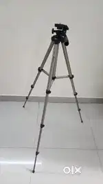 Tripod stand for Handycam and Camera