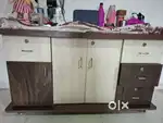 T V  unit table with draws