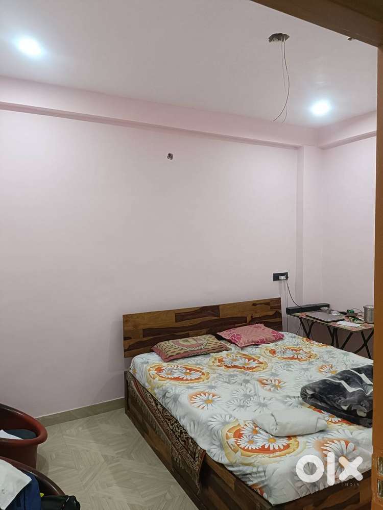 Water, open parking and good community and near to Main highway