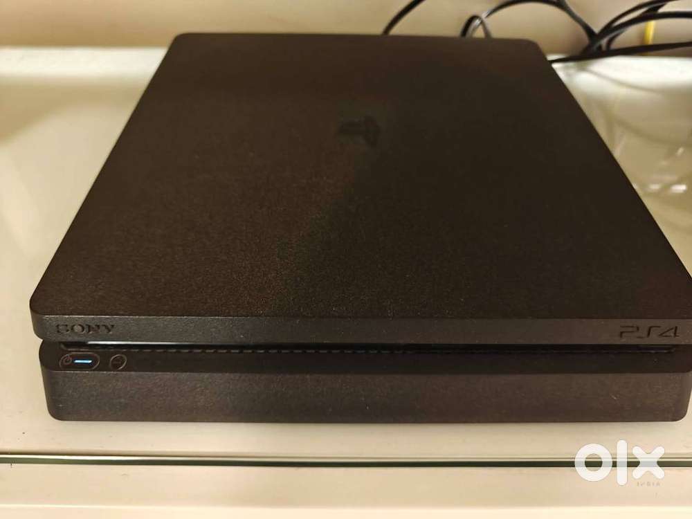 Sony Playstation 4 (PS4) for sale