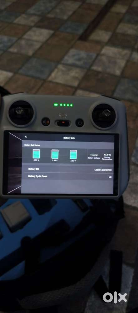 DJI air 2s combo kit good condition, I need urgent money