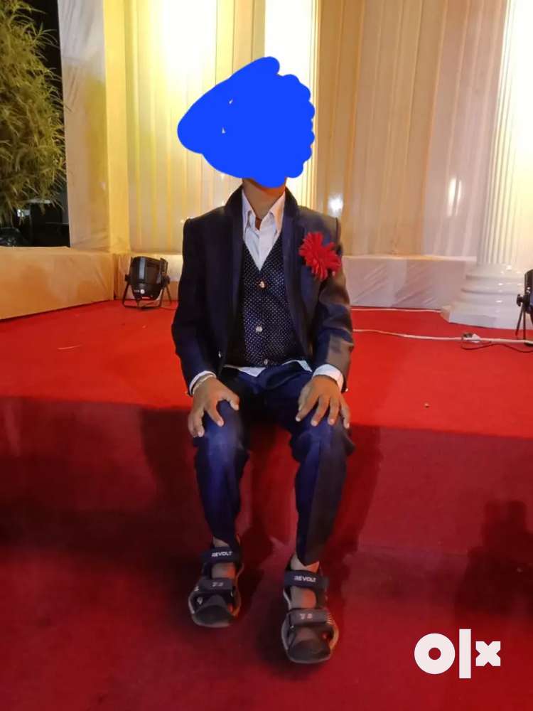 Kids suit and shoes