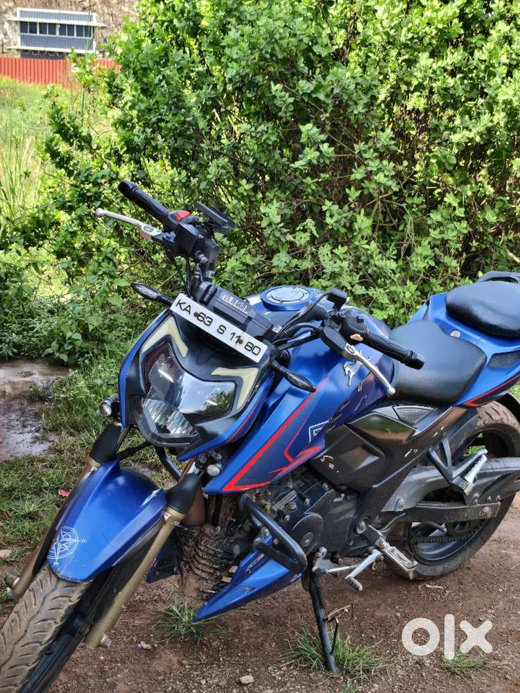 Apache RTR 200 4v with riding modes  dual abs