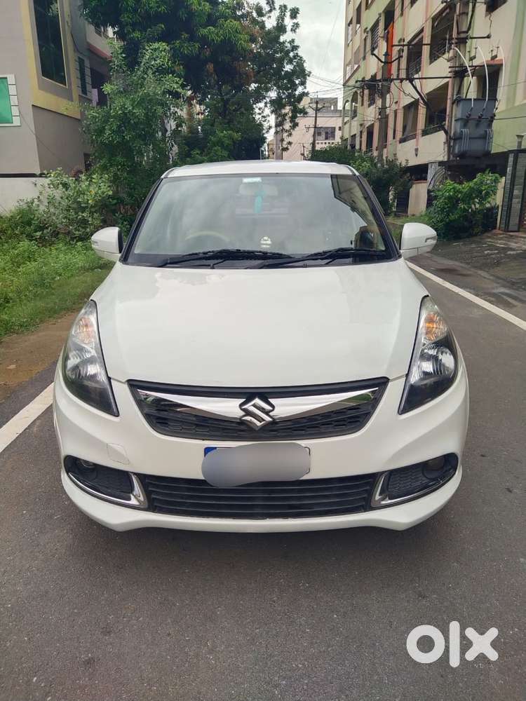Maruti Suzuki Swift Dzire 1.3 VXI, 2016, Petrol