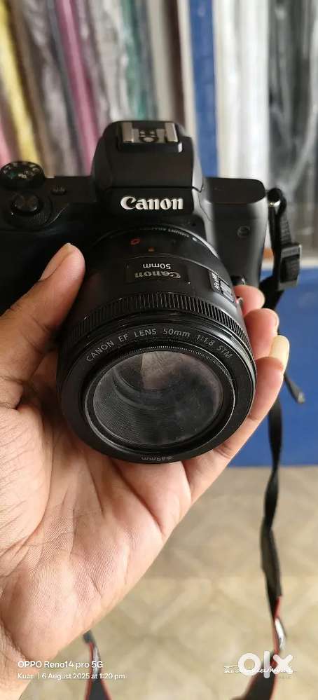 Dslr camera M50