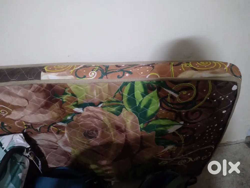 Bed form with beautiful cover