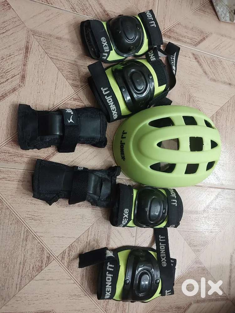 Kids cycling protective set