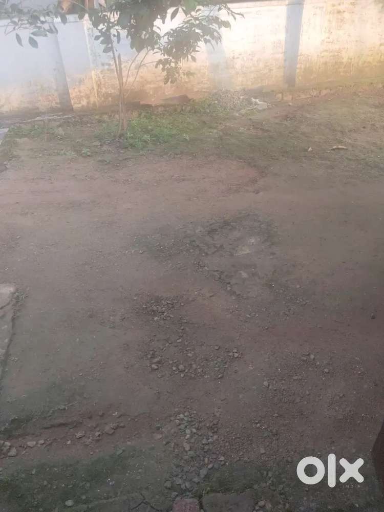 Thrissur kuriachira near unity road 27 cent plot for sale