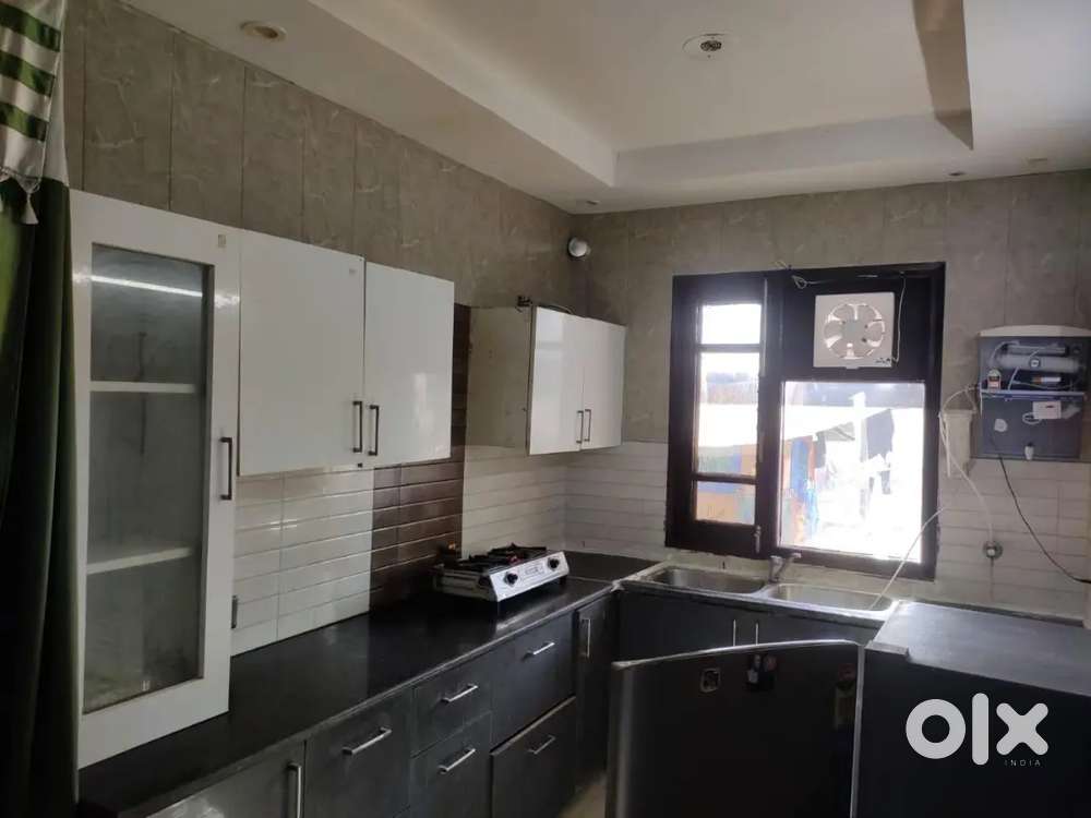 2BHK FULLY FURNISHED FLAT FOR RENT IN ZIRAKPUR