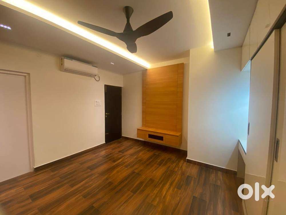 3BHK Flat for Sale in Navalur – ₹79 Lakhs