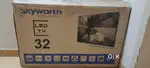 32 Led, 40 Samsung led and other household item