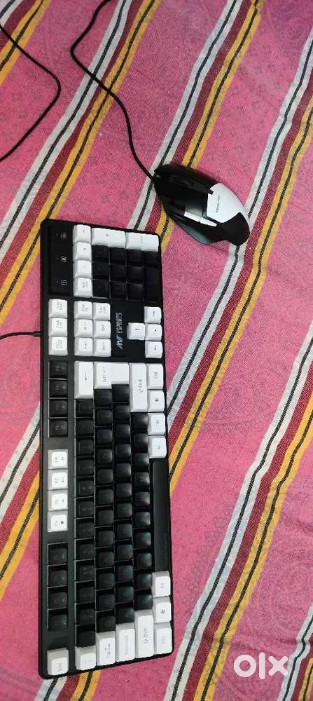 Gaming mouse and combo