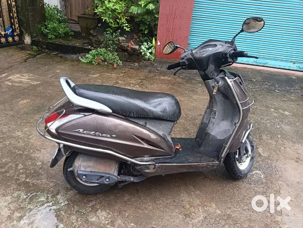 Honda activa Fully good condition 2016 December