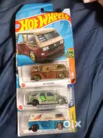 Hotwheels mainlines and tomica