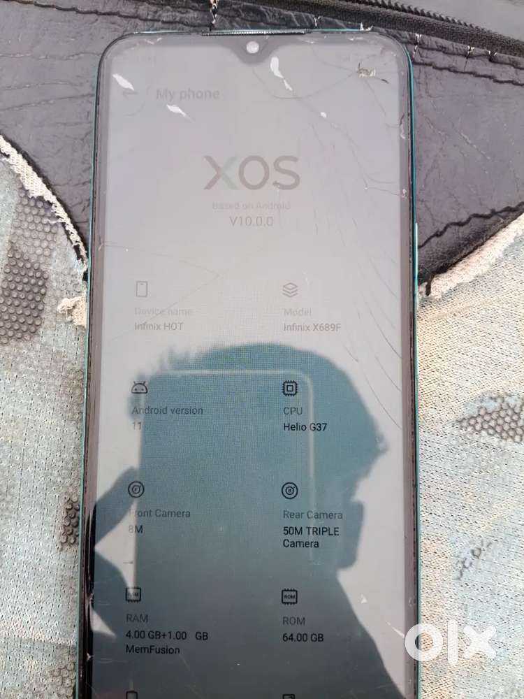 5000 just new battery good condition