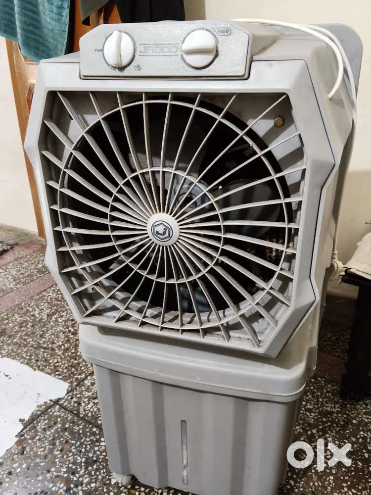 Cooler: (Condition: Used, but well maintained)