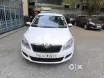 Skoda Rapid Ambition 1.6 MPFI Manual, 2013, Petrol