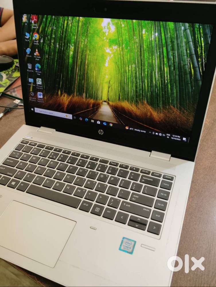 Hp laptop i5 8th gen 256 ssd   8gb ram