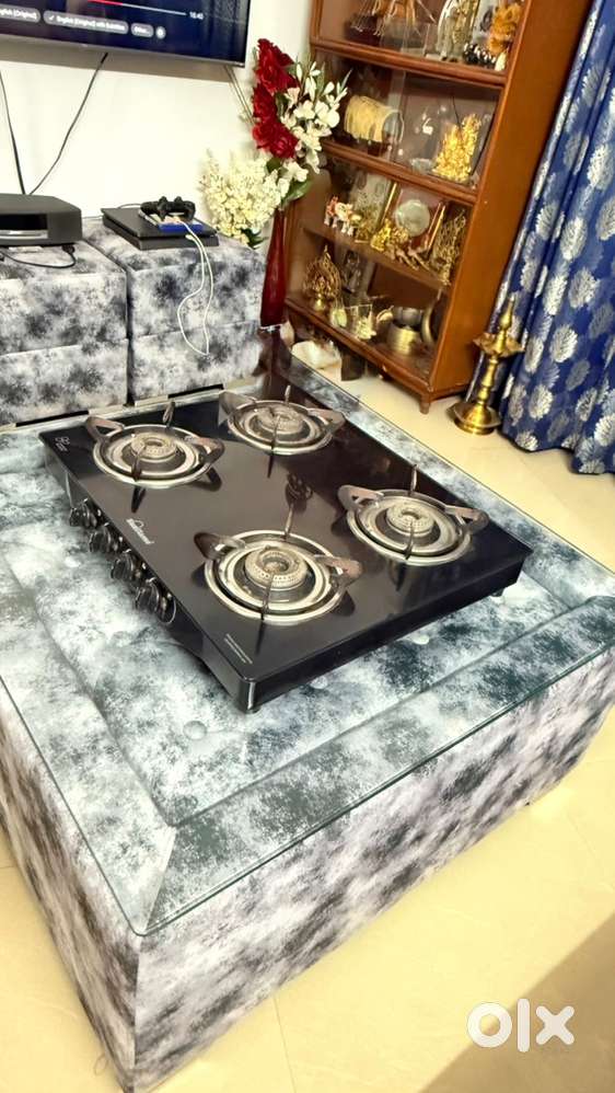 Sunflame four burner gas stove