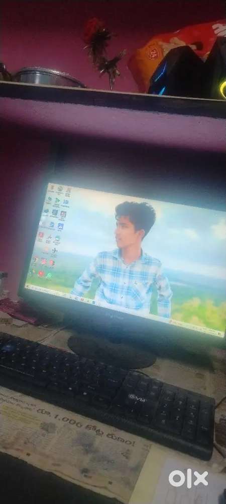 Computer for sale of 4 months old