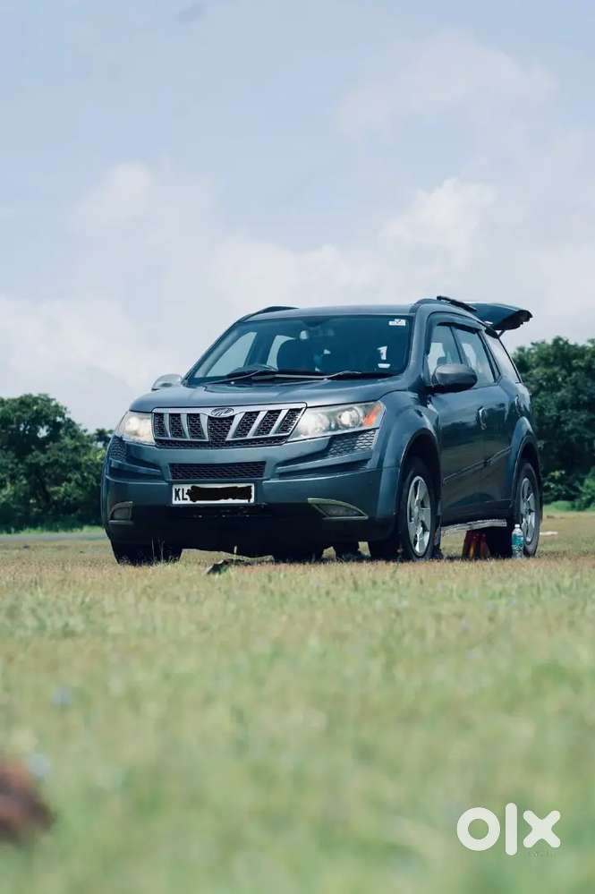 Mahindra XUV500 2014