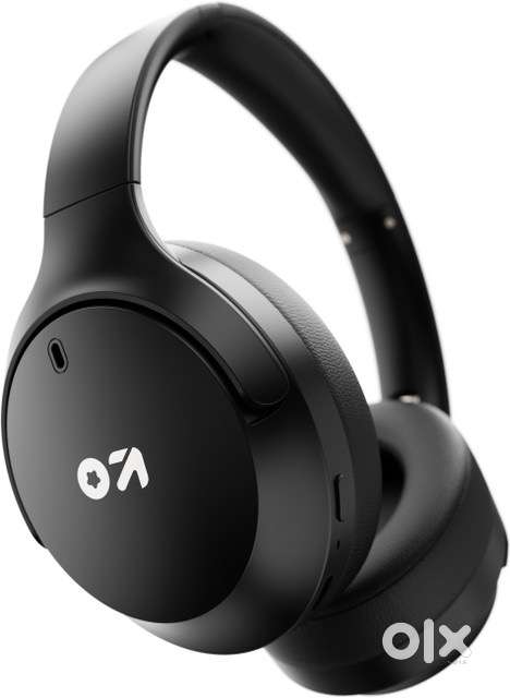 Boult Q headphone
