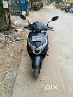 Honda Dio DLX