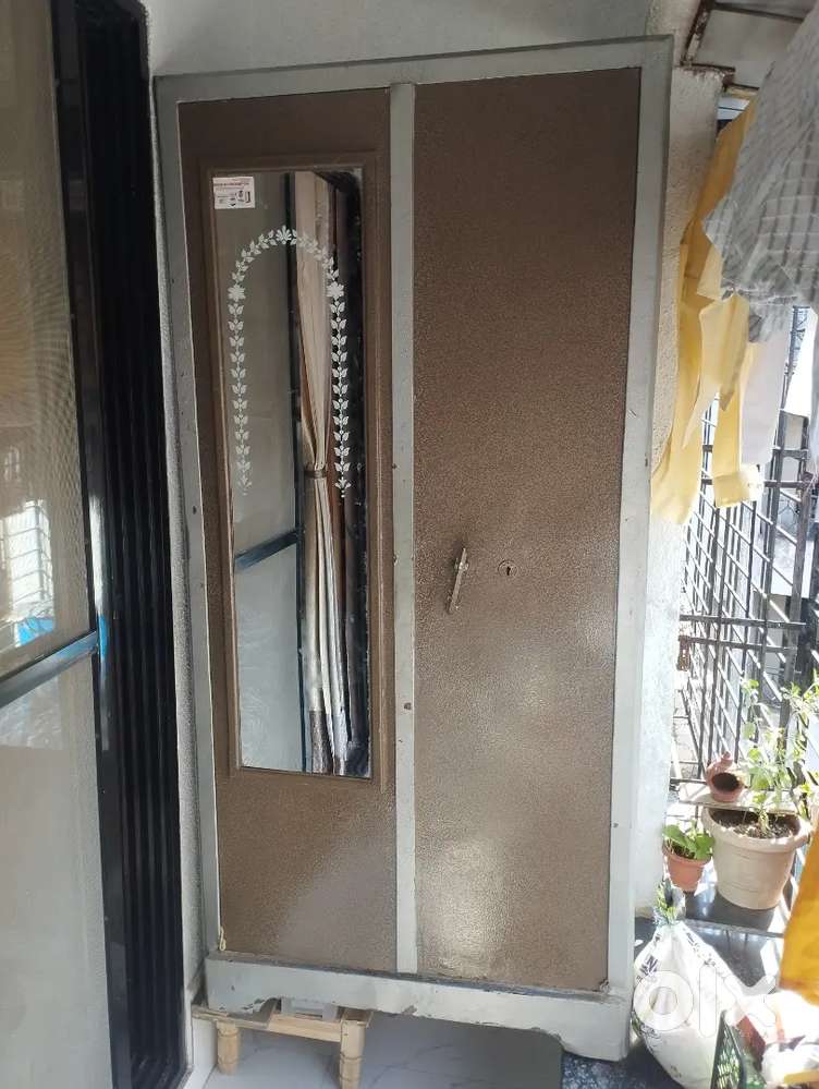 Primum steel wardrobes