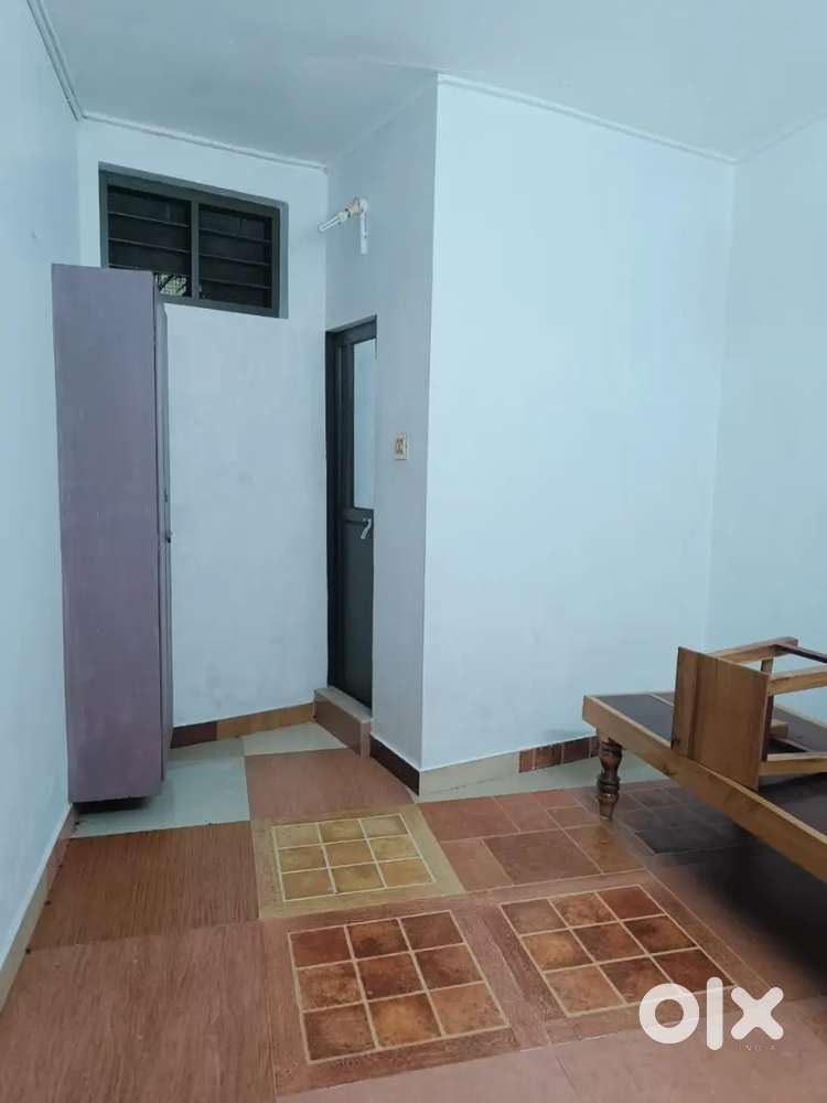 Single attached room for males at Puliyarakonam near vattiyoorkavu
