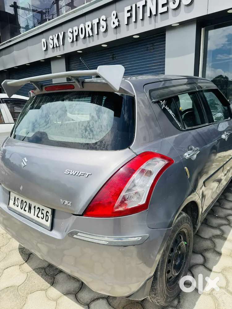 Maruti Suzuki Swift 2015 Petrol 72000 Km Driven genuine running!