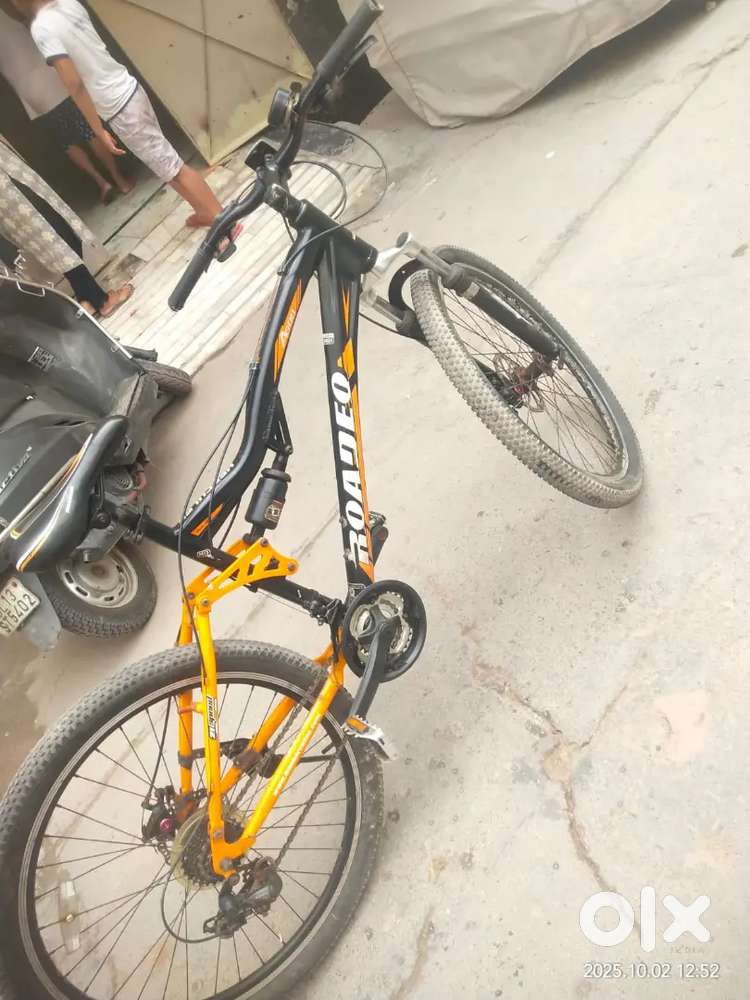 New cycle price 18000/ hai 4 gear