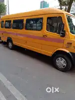 Tempo traveller school bus hai