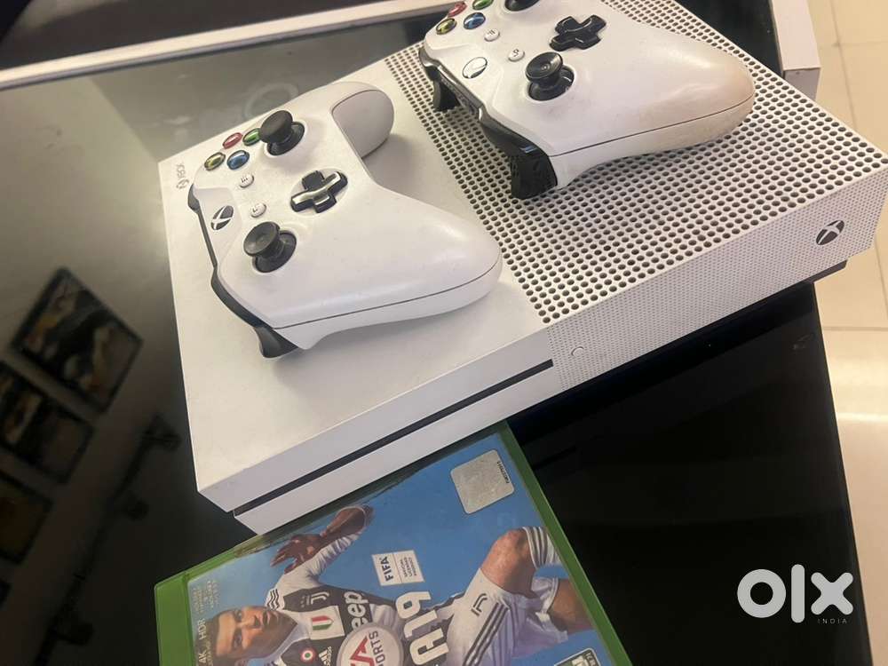 Xbox One S