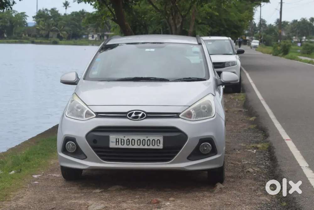 Hyundai Grand i10 2014 Petrol 111000 Km Driven