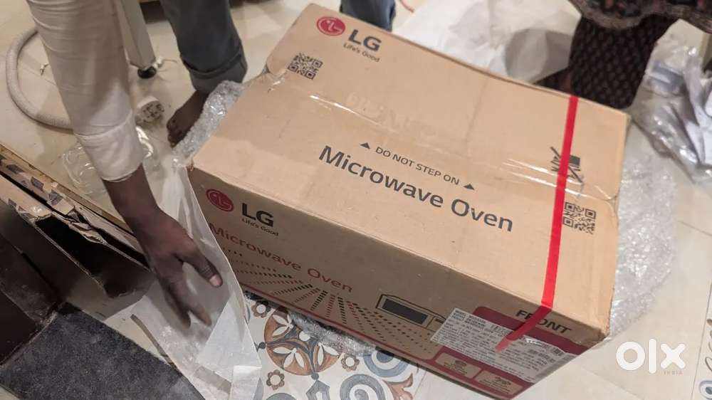 LG 20L Microwave Oven- sealed pack