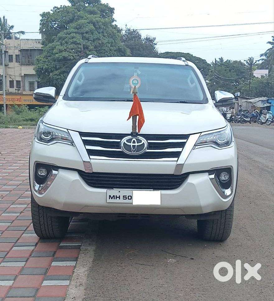 Toyota Fortuner 4X2 AT 2.8 Diesel, 2018, Diesel