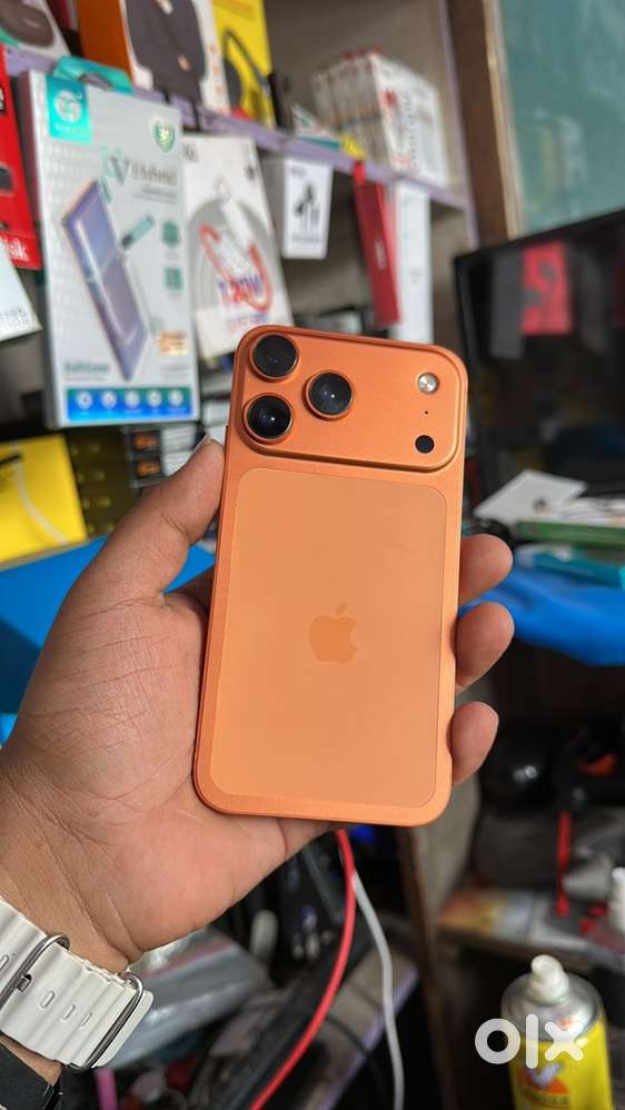 iphone xr converted into 17 pro exchange also available