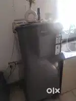 3 star whirlpool fridge, working condition