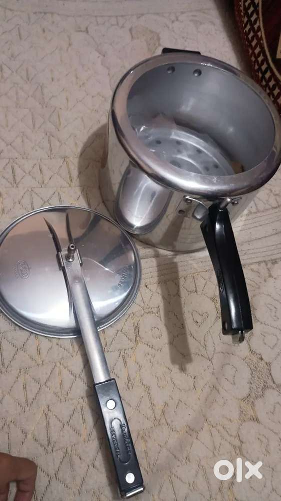 Hawkins 5 litre aluminium cooker unused