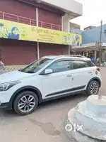 Hyundai i20 Active 2017 Petrol Well Maintained