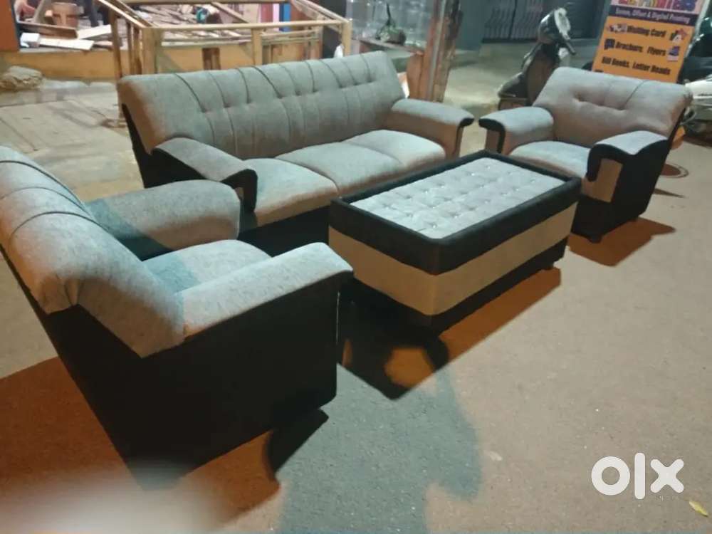 Modern sofa set 3+1+1 directly from the marker's